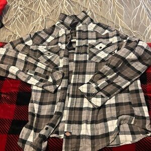Dickies Men's Black and Gray Plaid Button Down Shirt